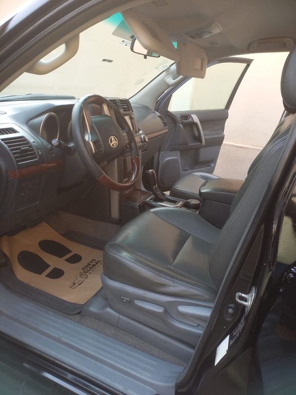 Thumbnail 2 of 2012 Toyota Land Cruiser Prado TX-L
